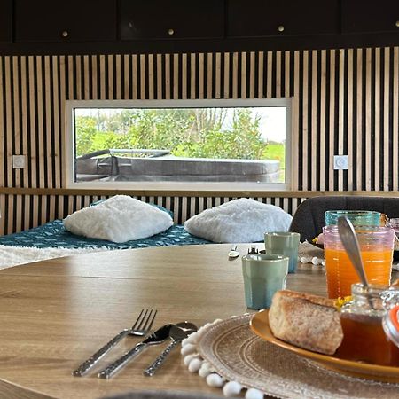 La Cabane D'Emma Spa&Sauna Prive Bannalec Eksteriør bilde